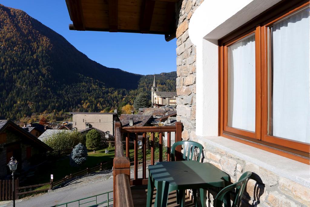 Valley Vacanze بروسون الغرفة الصورة